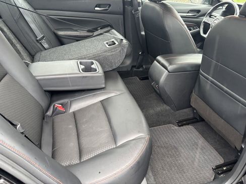 Used 2023 Nissan Altima 2.5 SR image 31