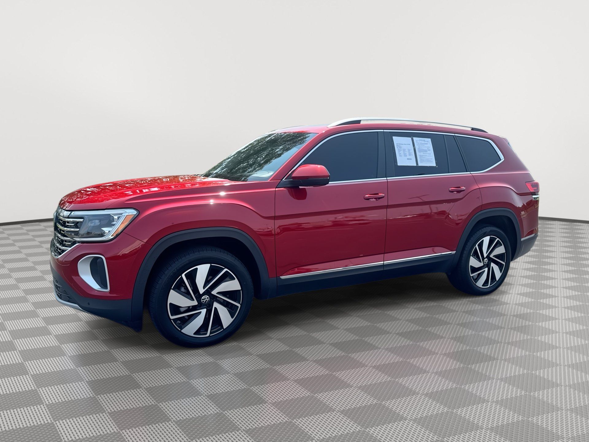 Used 2024 Volkswagen Atlas SEL AWD/4WD image 1