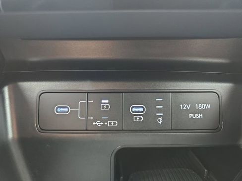 Used 2025 Hyundai Santa Cruz SEL image 6