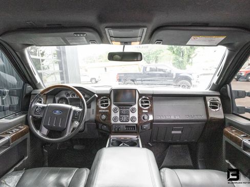 Used 2014 Ford F250 Platinum AWD/4WD image 15