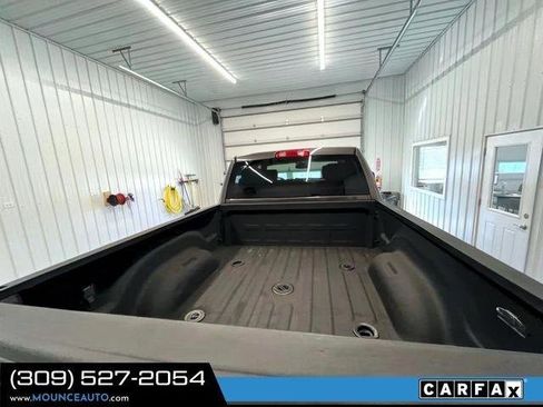 Used 2016 RAM 2500 Tradesman w/ Chrome Appearance Group image 10
