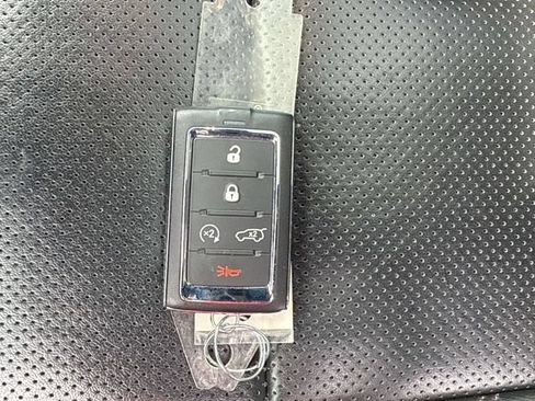 Used 2022 Jeep Grand Cherokee Summit w/ Adv Protech Group IV AWD/4WD image 35
