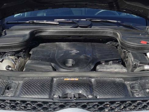 Certified 2022 Mercedes-Benz GLS 450 4MATIC image 26