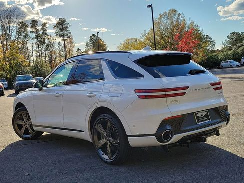 Certified 2025 Genesis GV70 3.5T Sport w/ Sport Prestige Package image 11