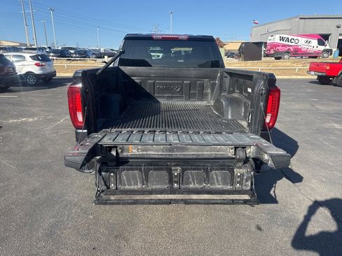 Used 2024 GMC Sierra 1500 SLT image 37