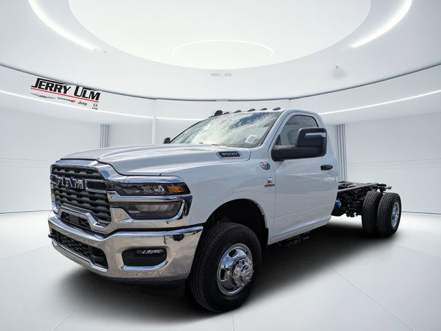 New 2026 RAM 3500 Tradesman w/ Chrome Appearance Group A AWD/4WD image 7