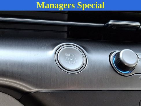 Used 2024 Hyundai Kona SEL FWD image 21