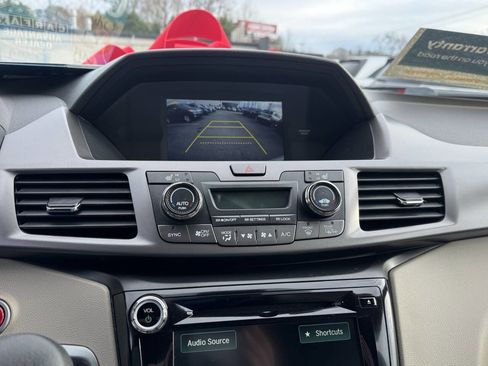 Used 2016 Honda Odyssey EX-L image 16