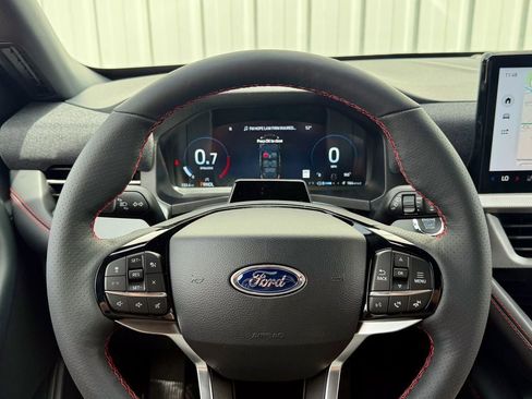 New 2026 Ford Explorer ST-Line AWD/4WD image 26