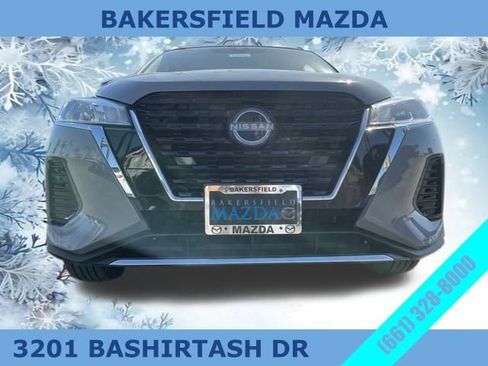 Used 2023 Nissan Kicks SV image 9