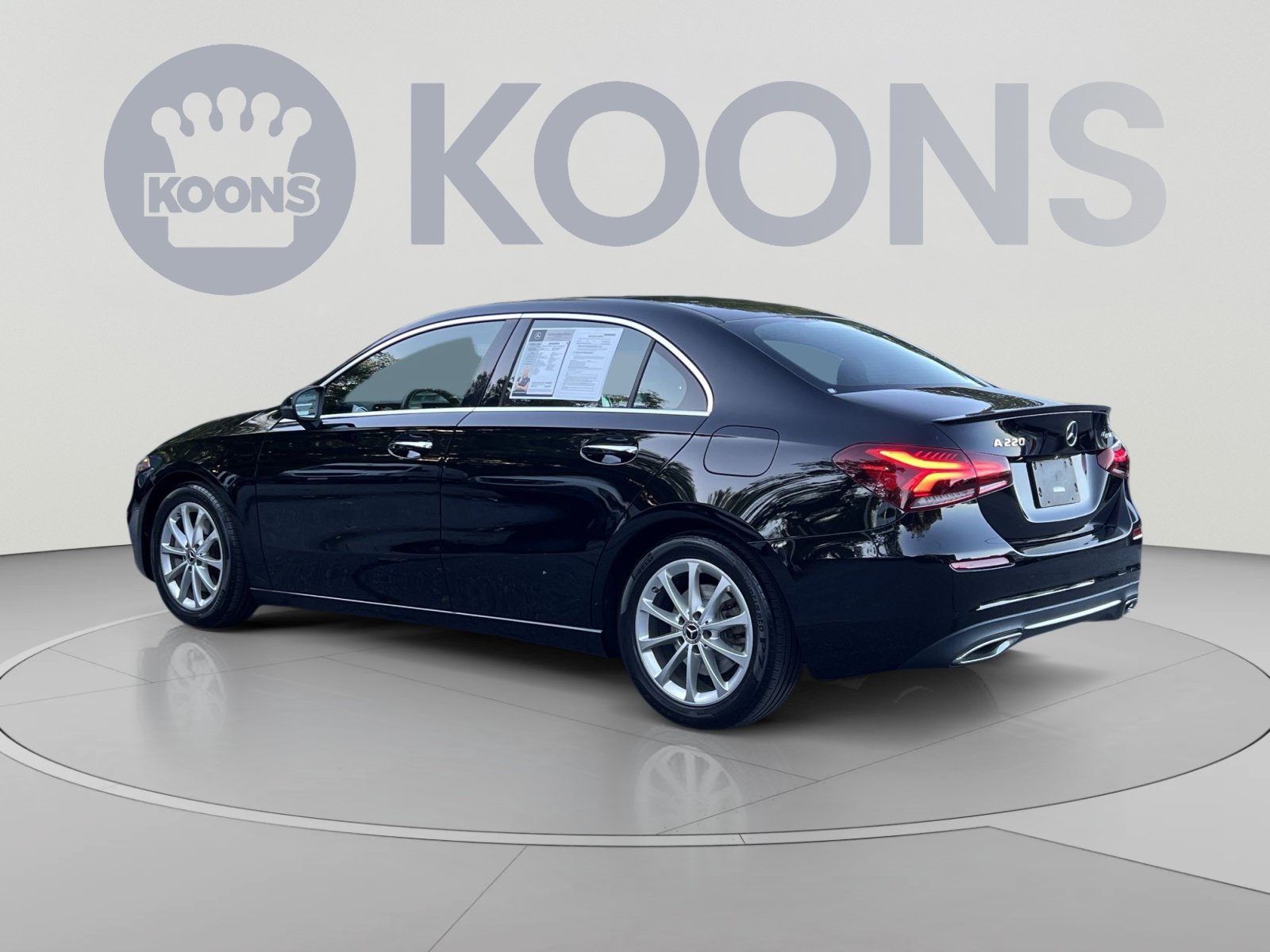 Used 2021 Mercedes-Benz A 220 4MATIC image 8