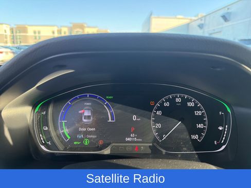 Used 2022 Honda Accord Touring image 11