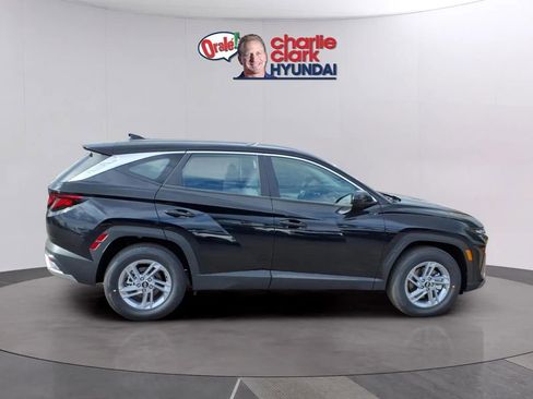 New 2026 Hyundai Tucson SE FWD image 6