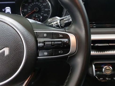 Used 2022 Kia K5 GT-Line FWD image 17