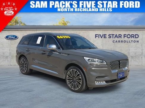 Used 2022 Lincoln Aviator Black Label w/ Class IV Trailer Tow Package AWD/4WD image 2