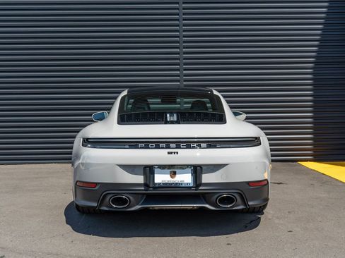 New 2026 Porsche 911 Carrera S image 10