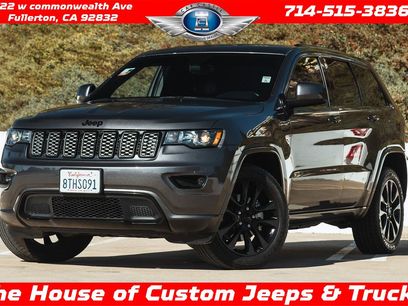 Used 2017 Jeep Grand Cherokee Altitude