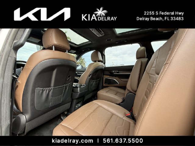 Certified 2022 Kia Telluride SX w/ SX Prestige Package AWD/4WD image 16