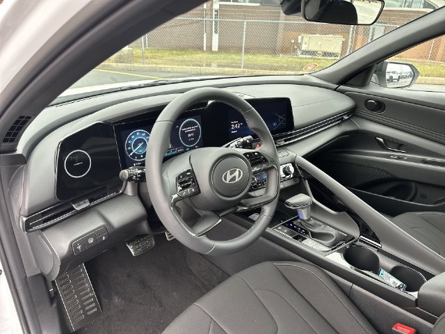 New 2026 Hyundai Elantra SEL FWD image 20