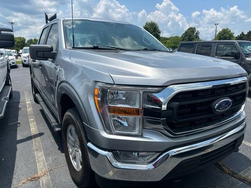 Used 2021 Ford F150 XLT AWD/4WD image 2