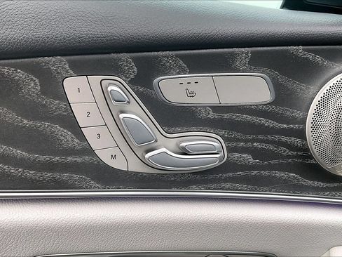 Used 2022 Mercedes-Benz E 350 Sedan w/ AMG Line Exterior image 29