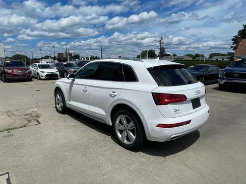 Used 2018 Audi Q5 2.0T Premium Plus w/ Premium Plus Package AWD/4WD image 8