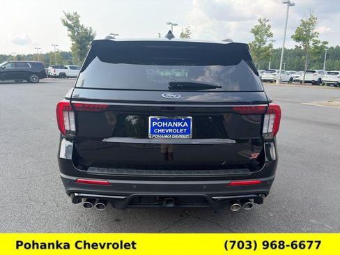 Used 2025 Ford Explorer ST AWD/4WD image 6