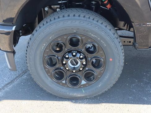 New 2026 Ford F250 Lariat w/ Black Appearance Package AWD/4WD image 16