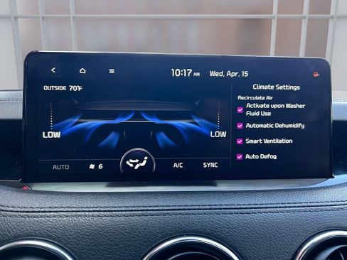 Used 2023 Kia Stinger GT-Line RWD image 28