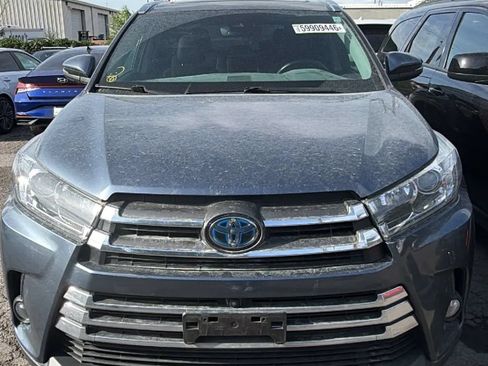 Used 2018 Toyota Highlander Limited Platinum AWD/4WD image 1