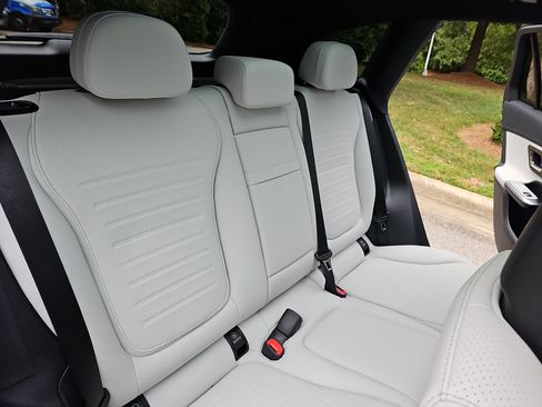 New 2026 Mercedes-Benz GLC 300 image 12