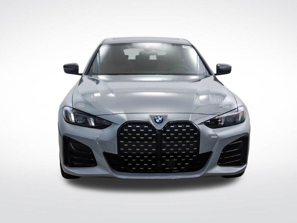 Used 2026 BMW 430i xDrive w/ M Sport Package AWD/4WD image 8