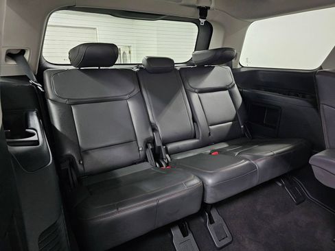 Used 2025 Ford Expedition Active AWD/4WD image 28