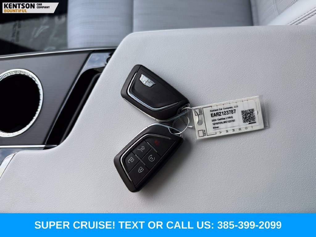 Used 2024 Cadillac Lyriq Sport w/ LPO, Floor Liner Package AWD/4WD image 35