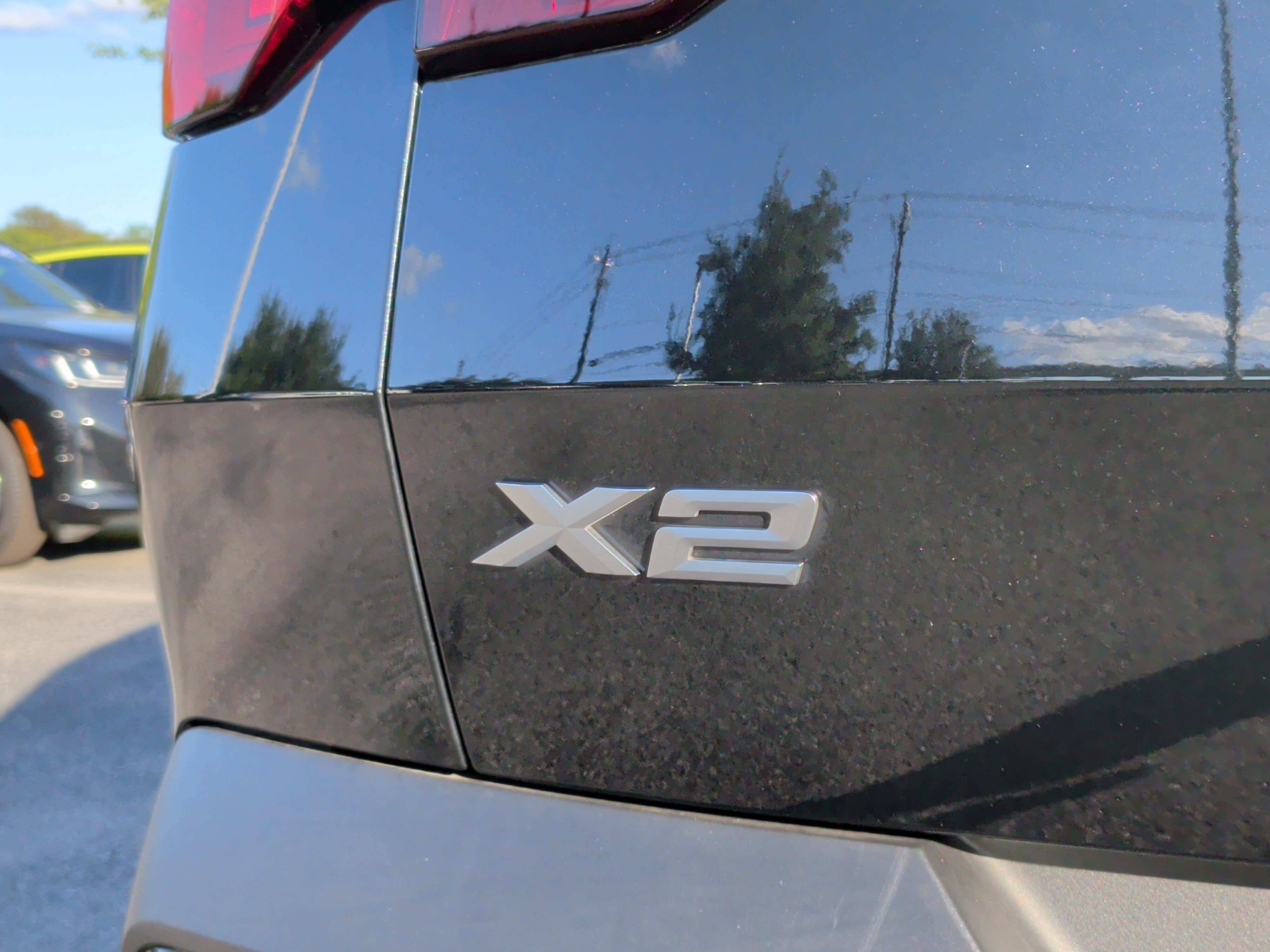 Used 2026 BMW X2 xDrive28i AWD/4WD image 12