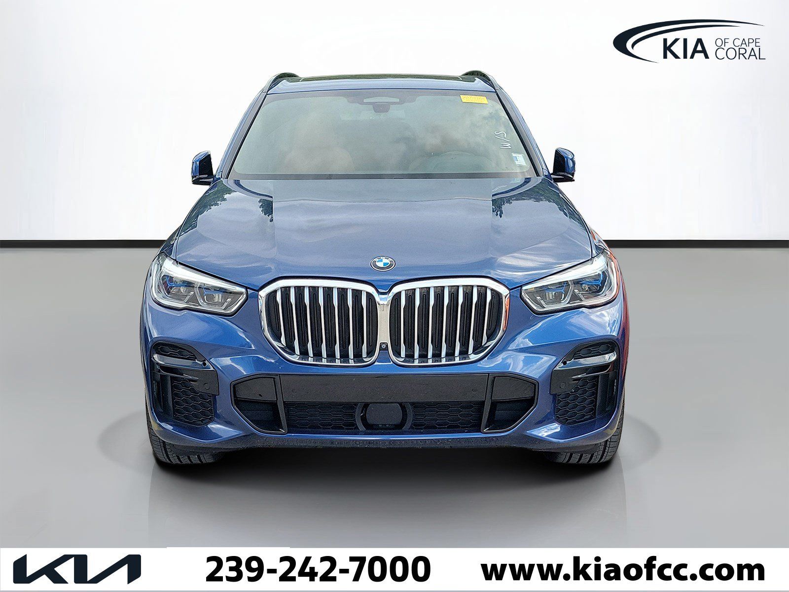 Used 2022 BMW X5 sDrive40i w/ M Sport Package RWD image 2
