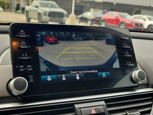 Used 2021 Honda Accord EX-L image 31
