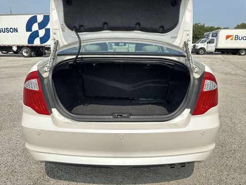Used 2010 Ford Fusion Hybrid FWD image 24