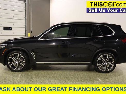 Used 2022 BMW X5 sDrive40i w/ Luxury Seating Package RWD image 4