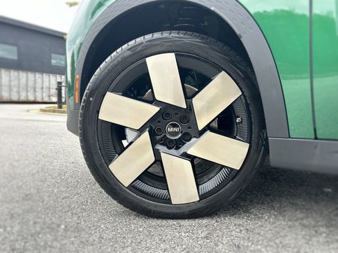 Certified 2025 MINI Cooper Countryman S image 26