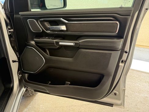 Used 2024 RAM 1500 Laramie AWD/4WD image 14