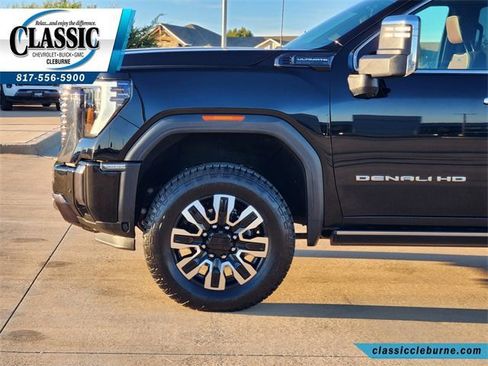 Used 2024 GMC Sierra 3500 Denali Ultimate image 11