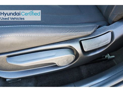 Certified 2024 Hyundai Elantra SEL w/ Convenience Package FWD image 30