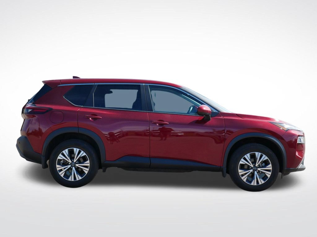 Used 2023 Nissan Rogue SV AWD/4WD image 2