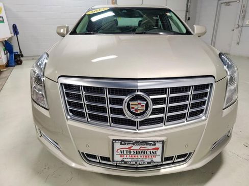 Used 2013 Cadillac XTS Luxury w/ Driver Awareness Package image 4