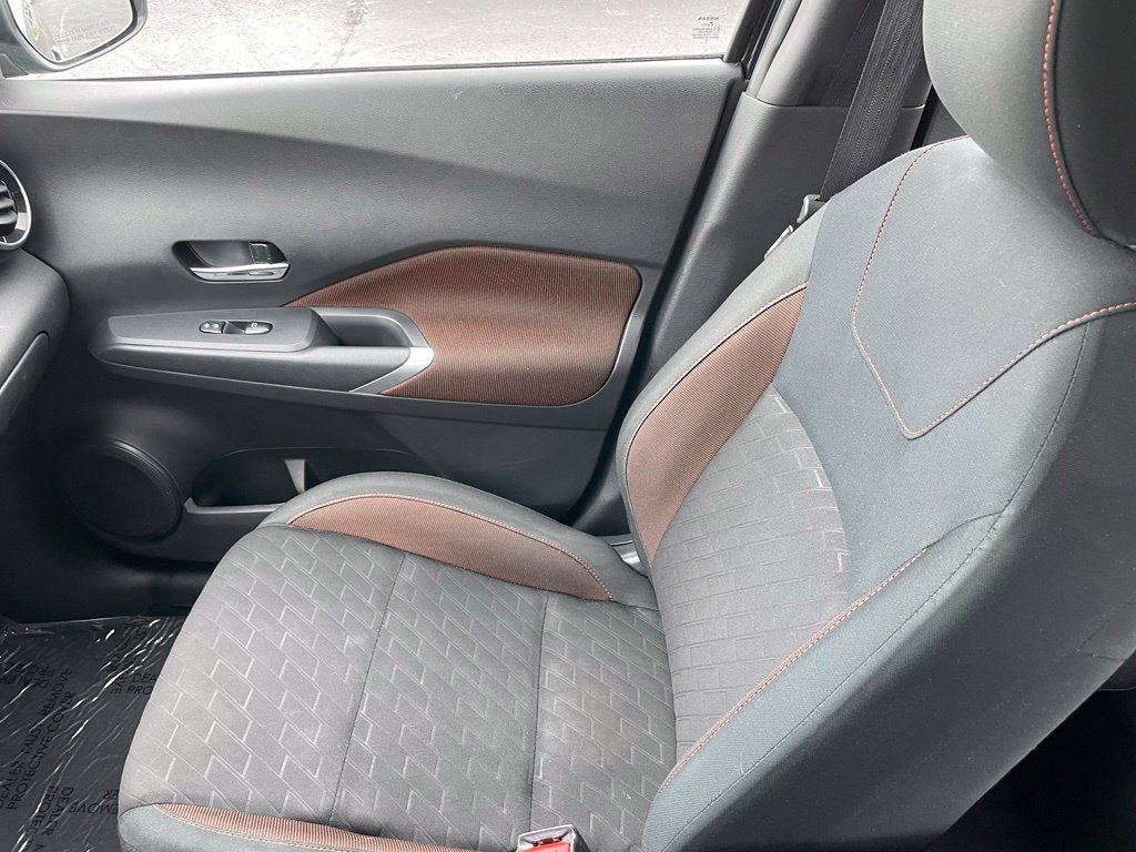 Used 2024 Nissan Kicks SR FWD image 17