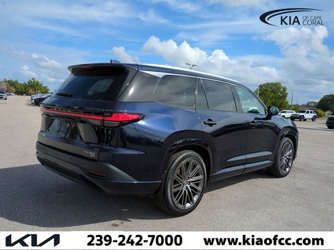 Used 2024 Lexus TX 350 AWD image 5