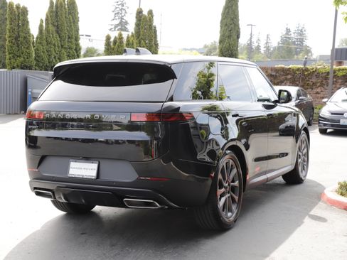 New 2026 Land Rover Range Rover Sport SE AWD/4WD image 6