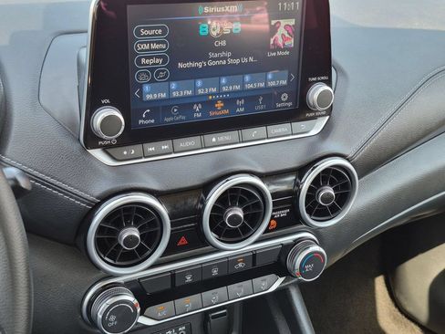 Used 2025 Nissan Sentra SV FWD image 18