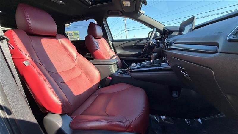 Used 2021 MAZDA CX-9 Carbon Edition AWD/4WD image 36